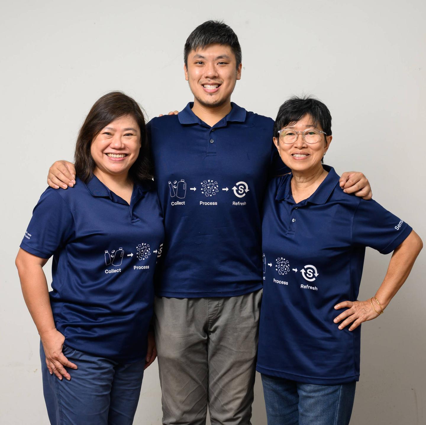 The founders and craftsmen of Semula Asia, experts in recycled plastic innovation.