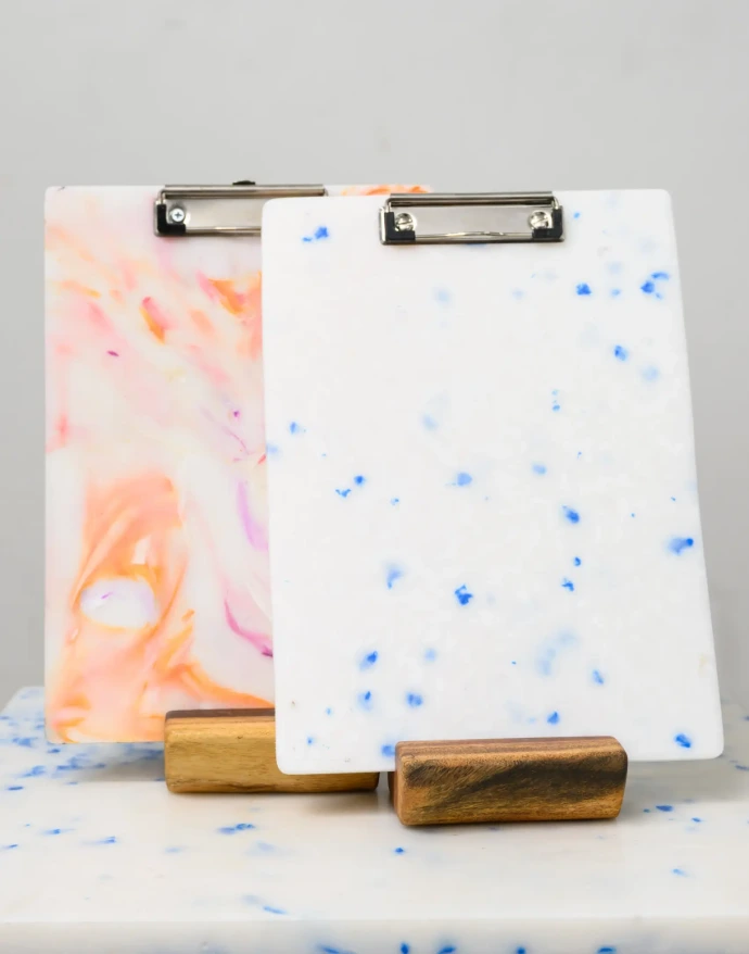 sleek, and durable clipboard made from 100% recycled plastic, an essential tool for the sustainable office or workshop.